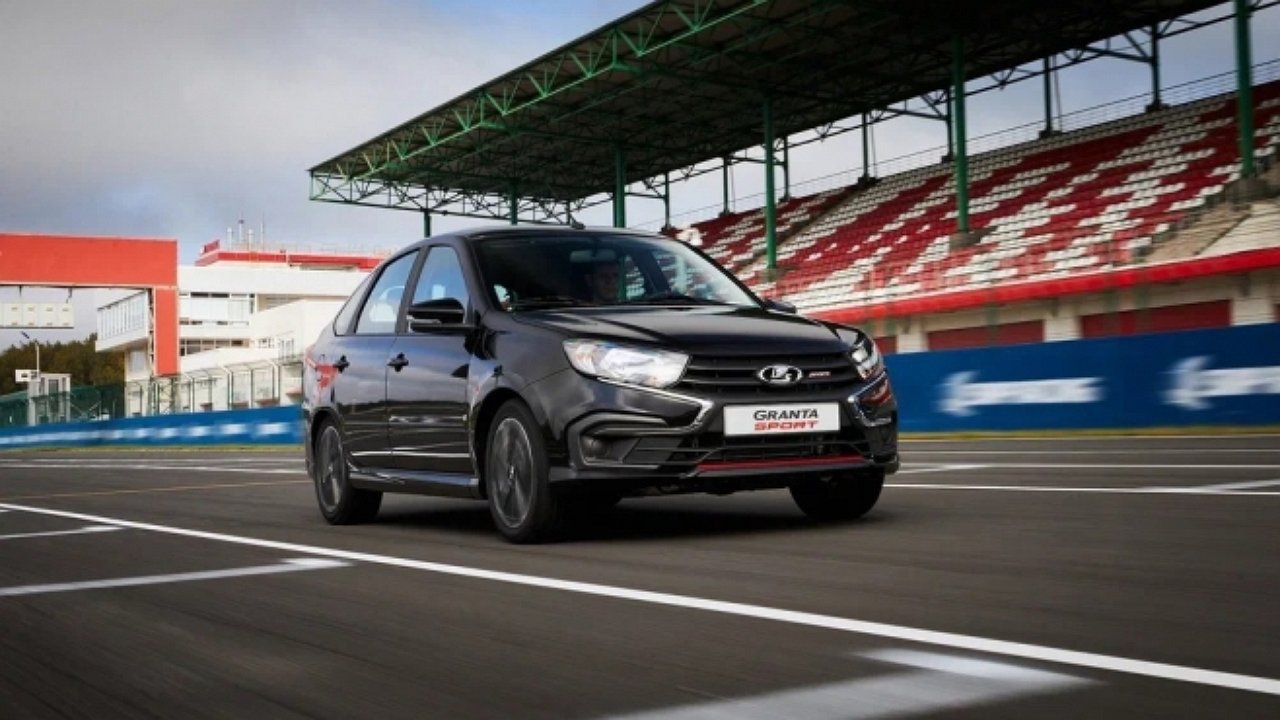 AVTOVAZ announced prices and start of sales of LADA Granta Sport