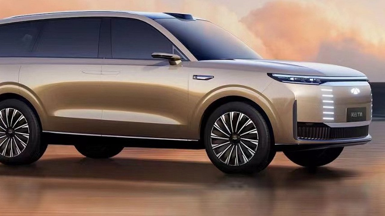 Chery showed the first photo of the full-size crossover T11