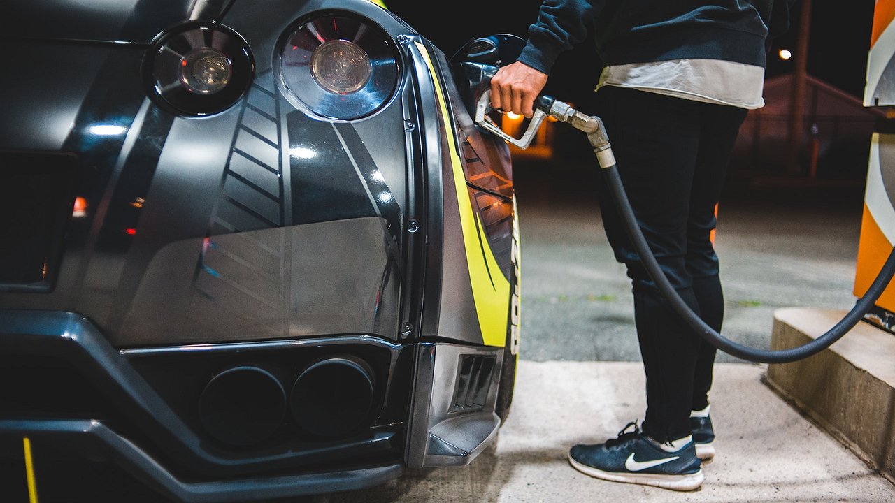 Gasoline and diesel prices in Russia started to rise again