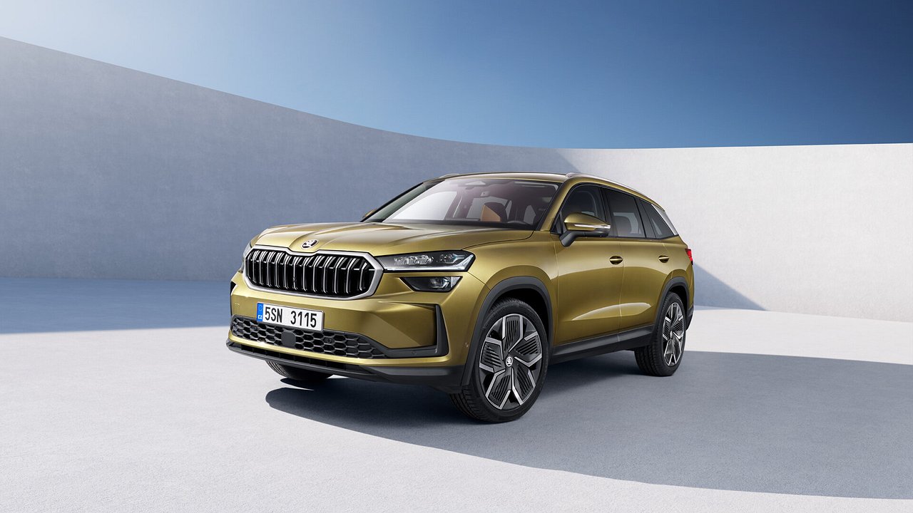 Skoda showed the second generation Kodiaq with hybrid engine and adaptive suspension