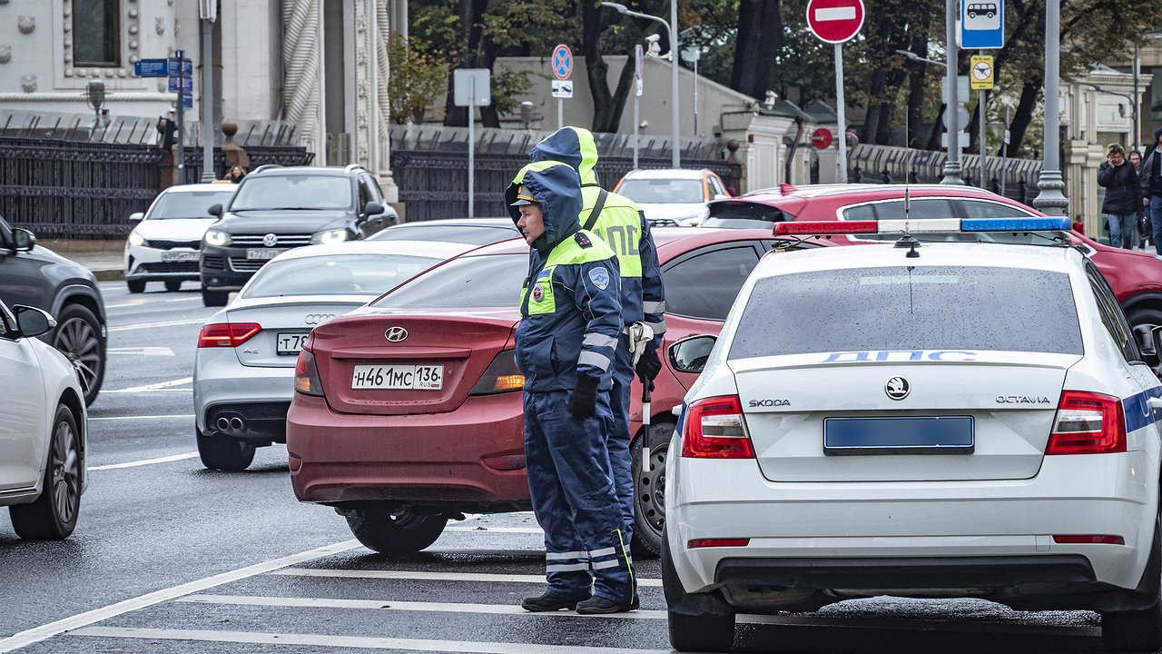 In what situations does a driver have the right to refuse to perform an alcohol test?