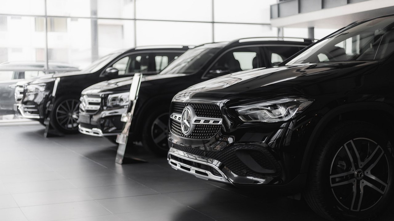 Dealers may be required to sell cars at fixed prices