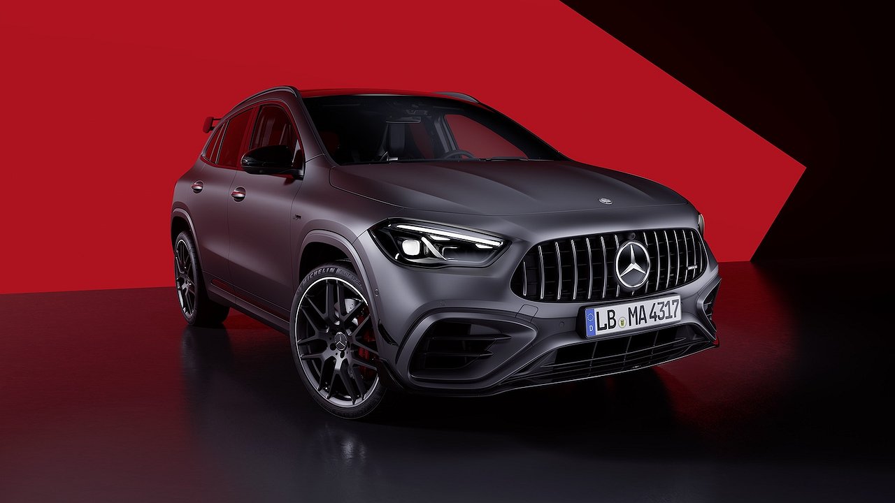 The ‘charged’ crossover Mercedes-AMG GLA 45 S has undergone a restyling