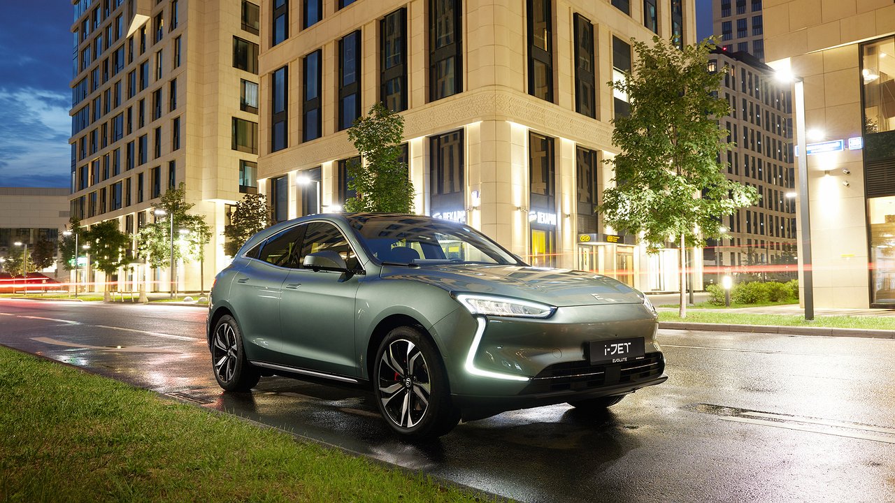 3.7 seconds to “hundreds”: Evolute has released the i-JET electric sports crossover