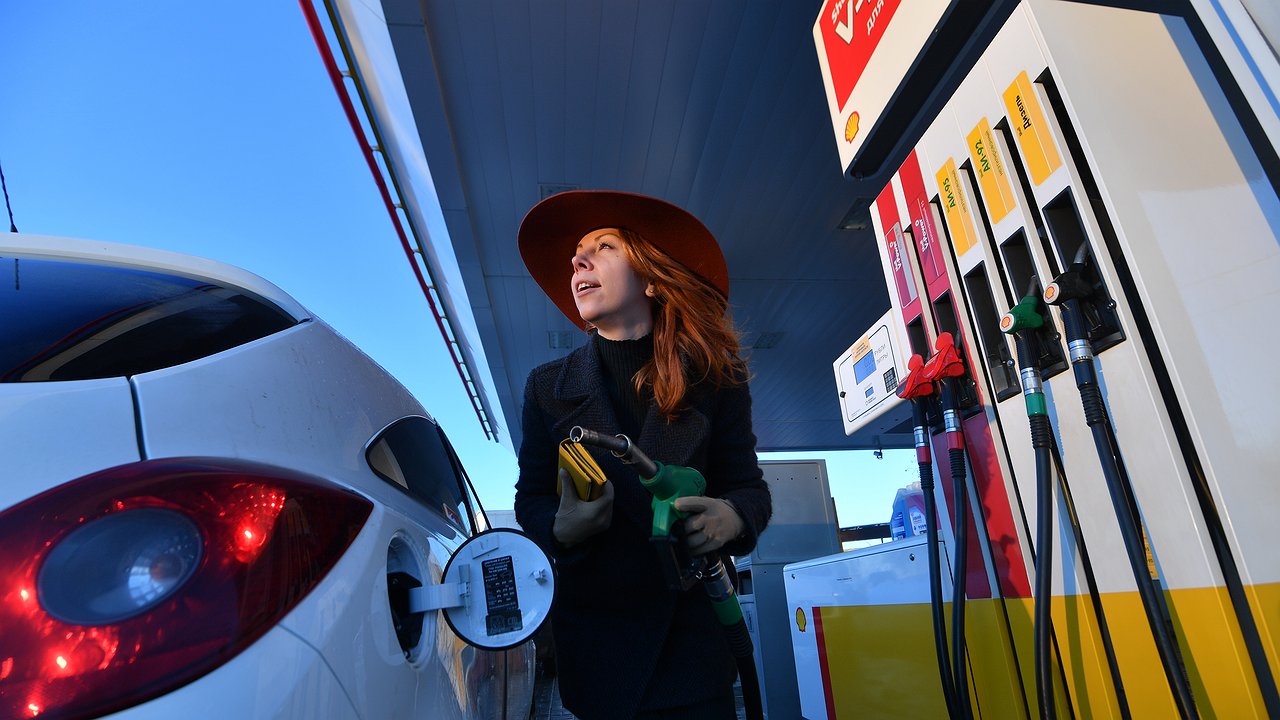And here they are: how oil workers and officials have once again defrauded car owners
