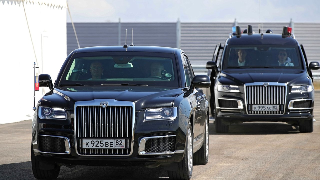 The Ministry of Industry and Trade will monitor car prices for civil servants