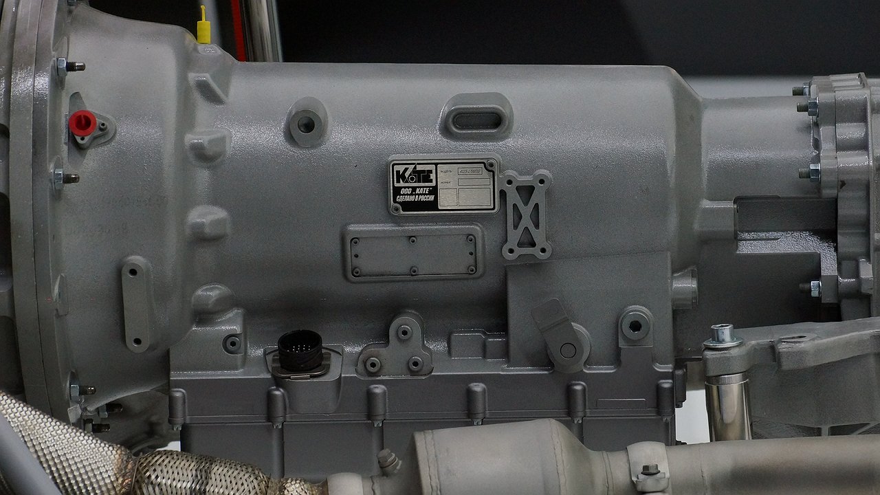 How drivers disable an automatic transmission by checking the oil level