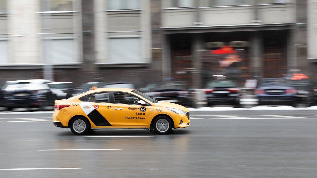 Russian taxi drivers may be forced to switch to electric cars
