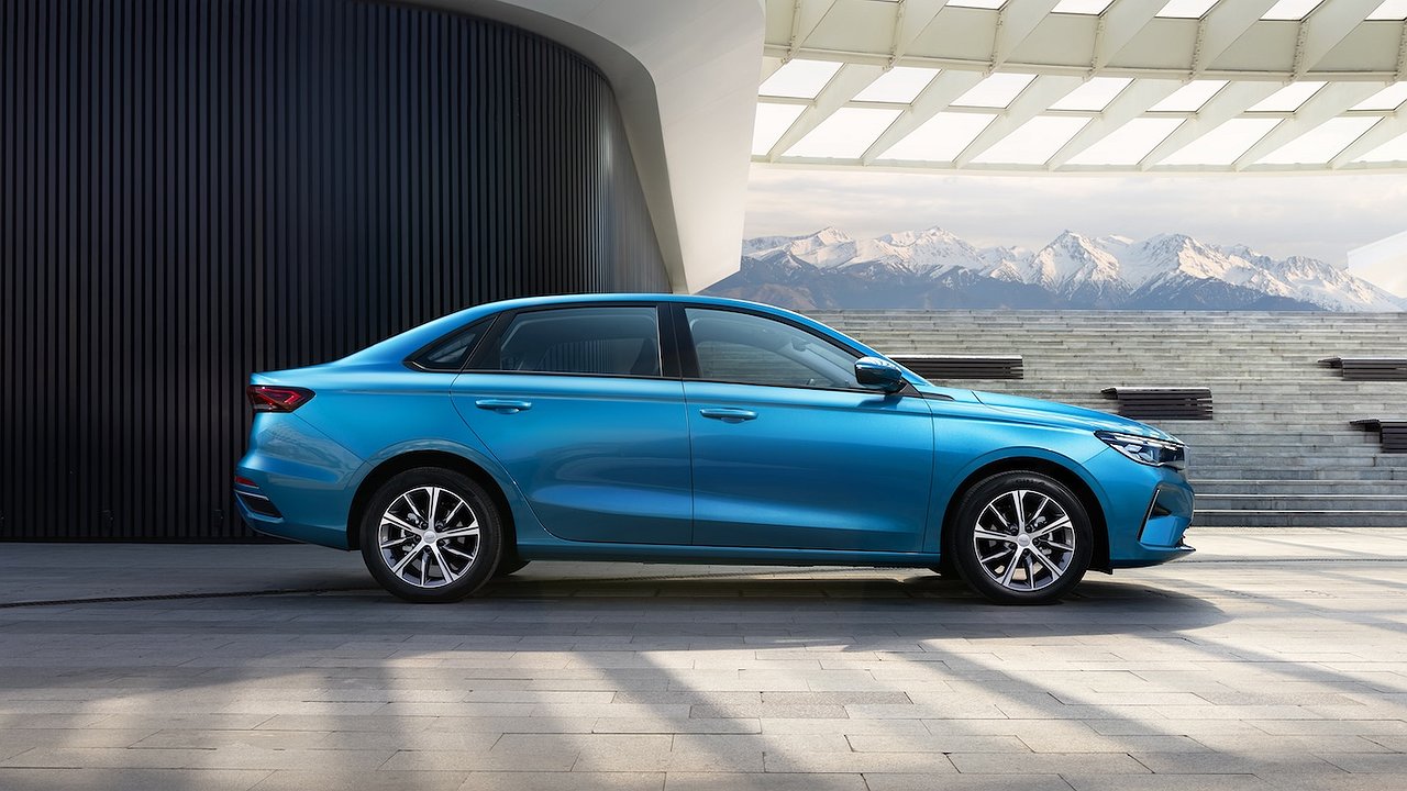 Sales of the new Geely Emgrand sedan have started in Russia