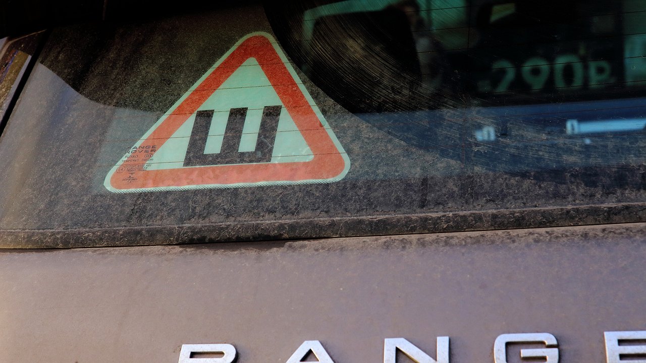 How to radically protect winter tires against stud failure