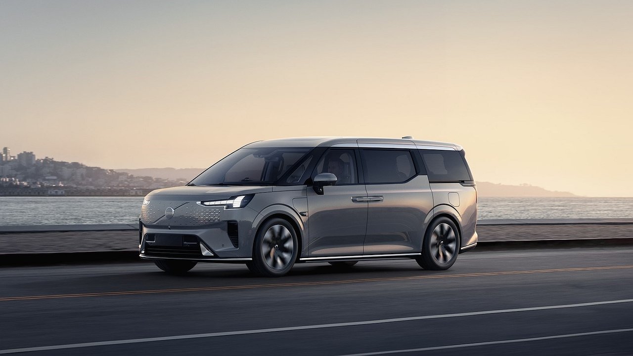 Volvo has released the brand’s first minivan