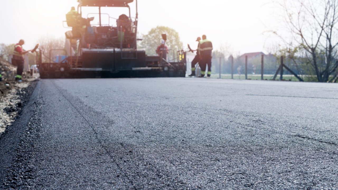 Concentrated offers: where you can rent and rent construction equipment