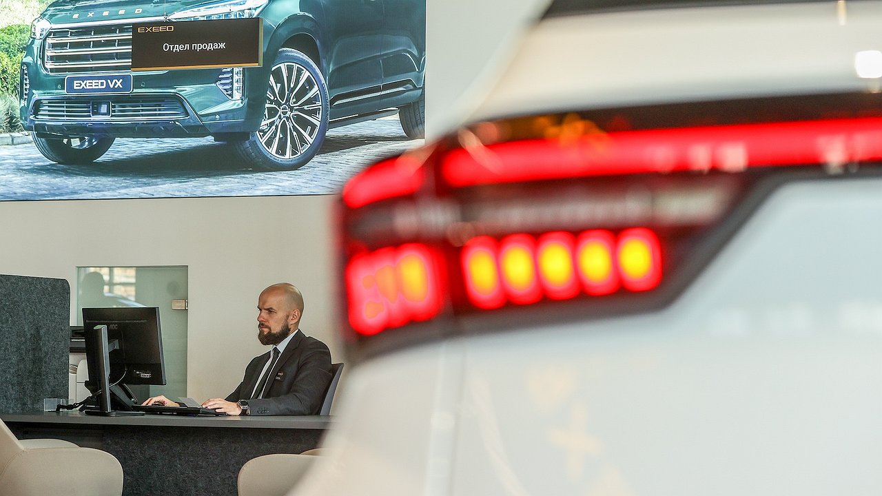 The country’s financial authorities are killing the car market: demand for used cars has fallen in Russia