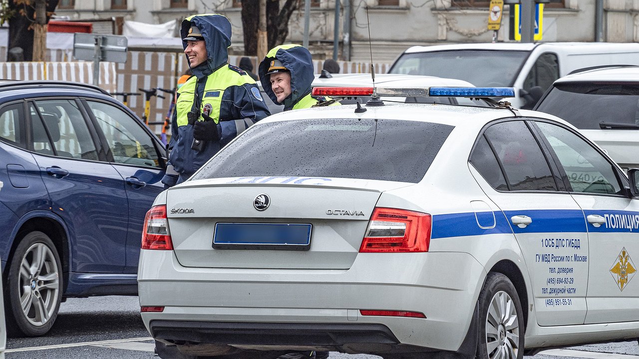 How the traffic police fine motorists for incorrect use of turn signals