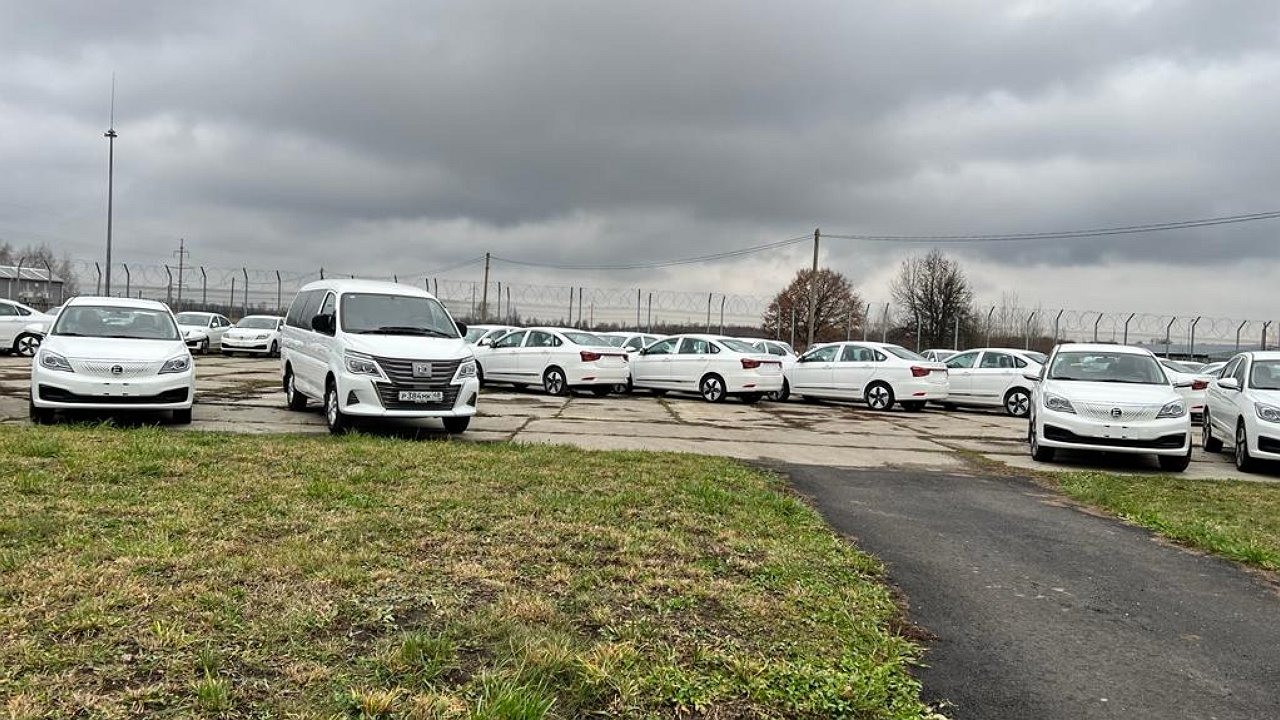 Motorinvest has started test assembly of Evolute i-Van minivans