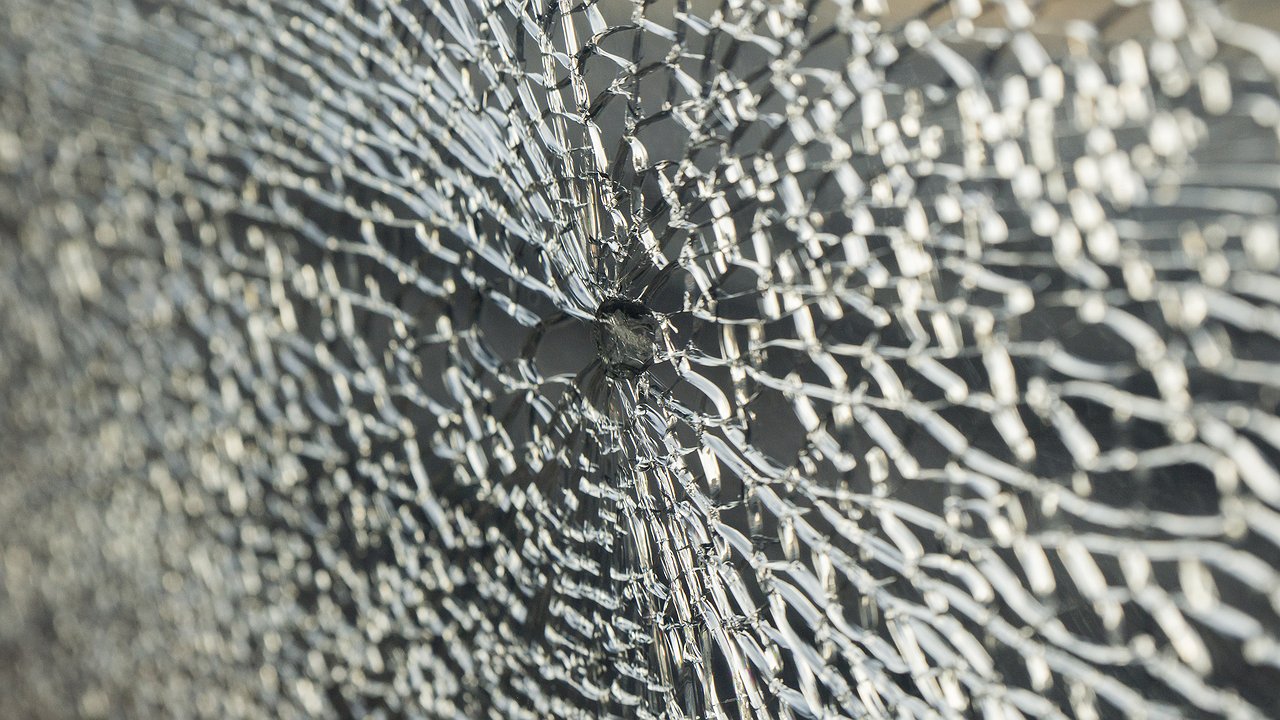 Why do the rear windows of hatchbacks and station wagons explode so often?