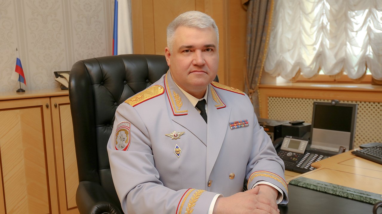 The head of the traffic police, General Mikhail Chernikov, has “revoked” the fine for summer tires in winter.