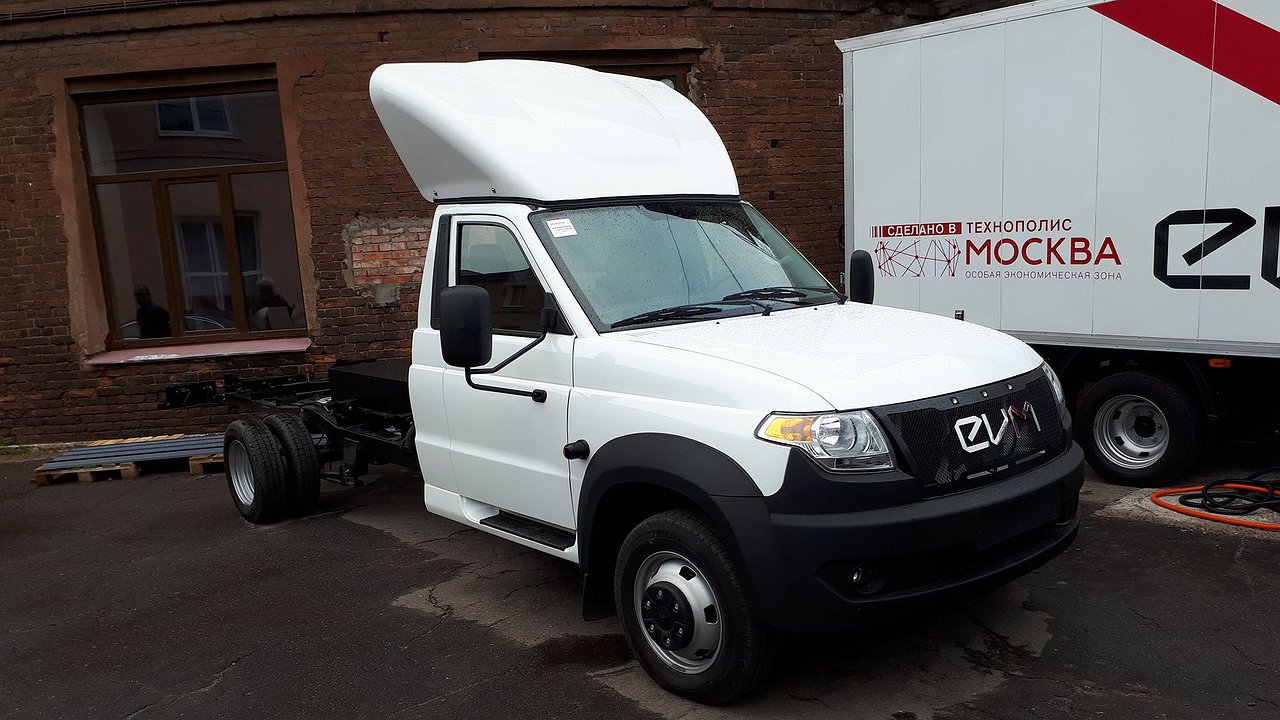 It was proposed to allow light commercial vehicles to use “special areas”
