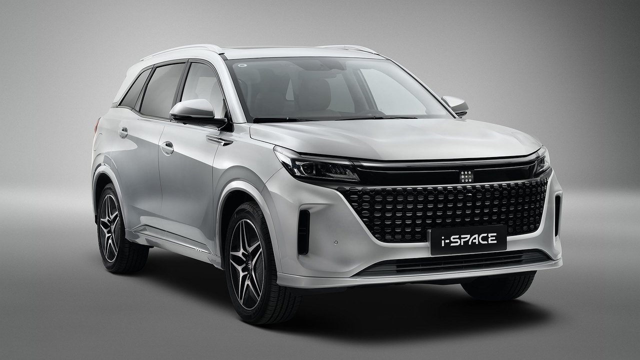 Evolute has released the first hybrid i-Space model