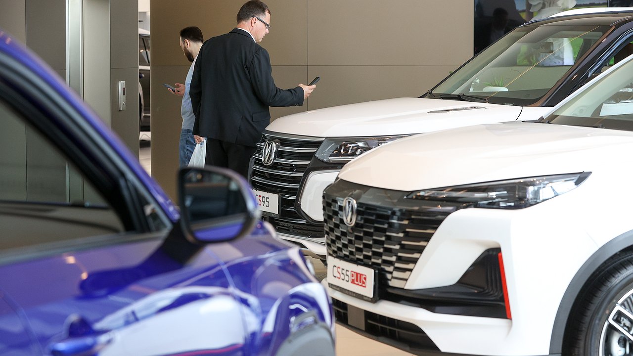 Fairy tales of our time: why Chinese cars are becoming cheaper in Russia