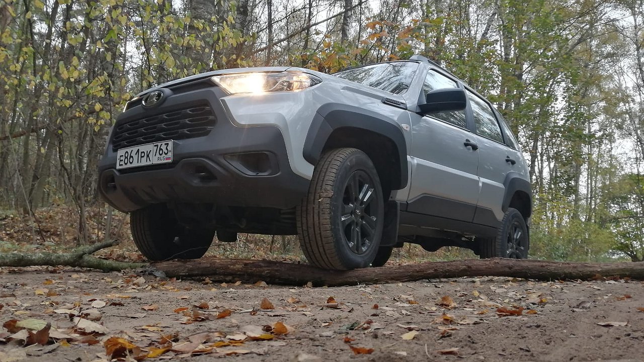 As you were, as you remained: why LADA Niva Travel has no competitors