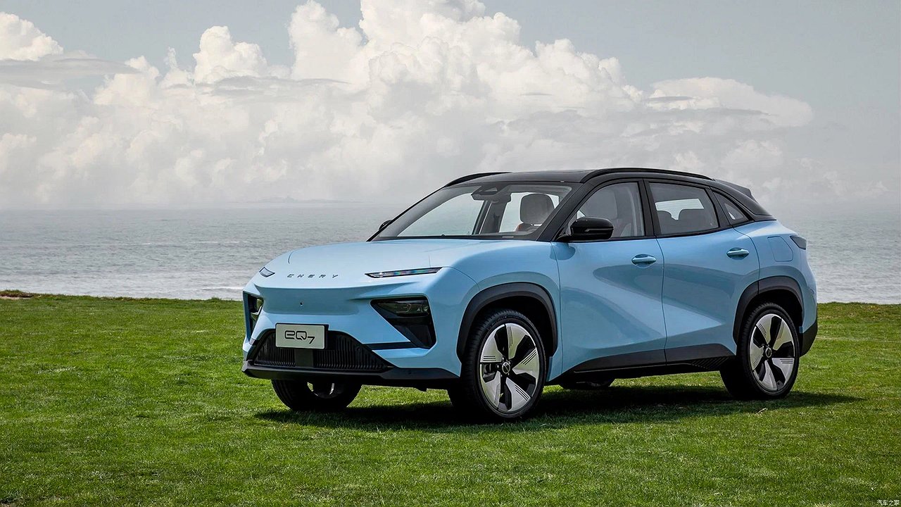 The latest electric crossover Chery eQ7 was brought to Russia