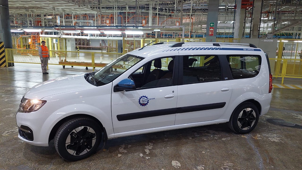 In Izhevsk they started the assembly of the electric LADA Largus