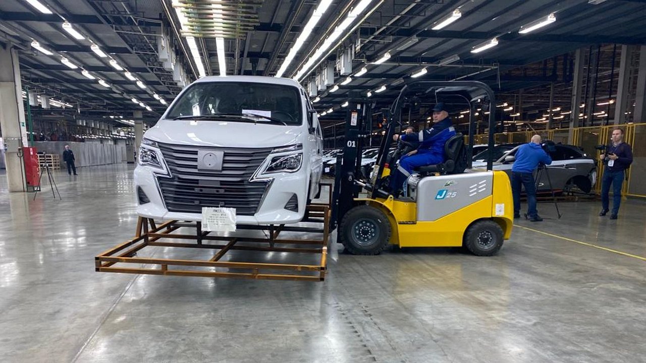 Conspiracy theory: why the Russian car industry is really so enthusiastic about electric cars