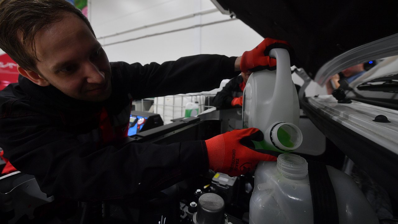 Can old antifreeze turn to ice in winter?