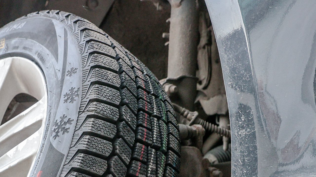How to make non-studded tires better grip on ice
