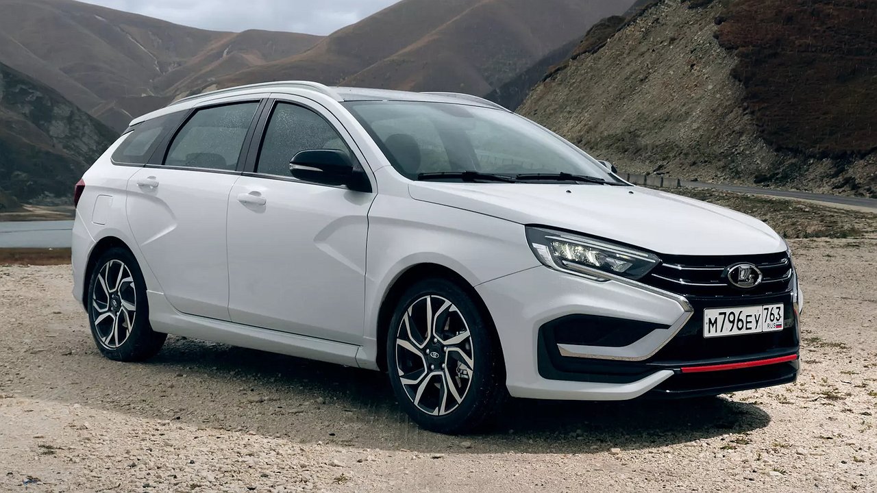 AVTOVAZ announced the start of sales of the LADA Vesta SW Sportline station wagon