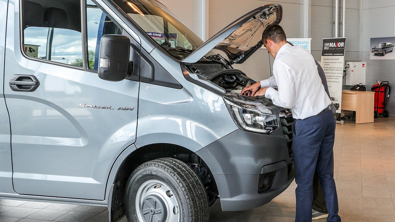 Why Russian business is in no hurry to switch to Chinese cars
