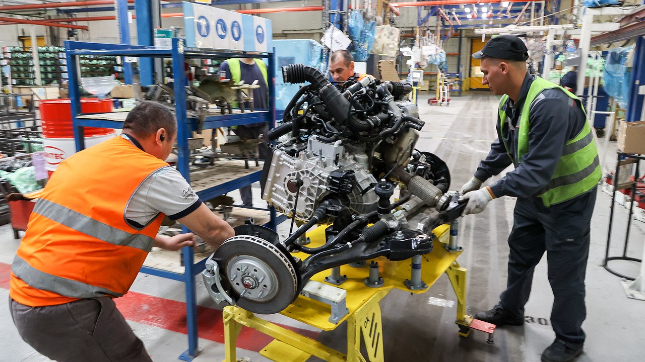 Freudian mistakes: experts predict a revolution in the Russian car market