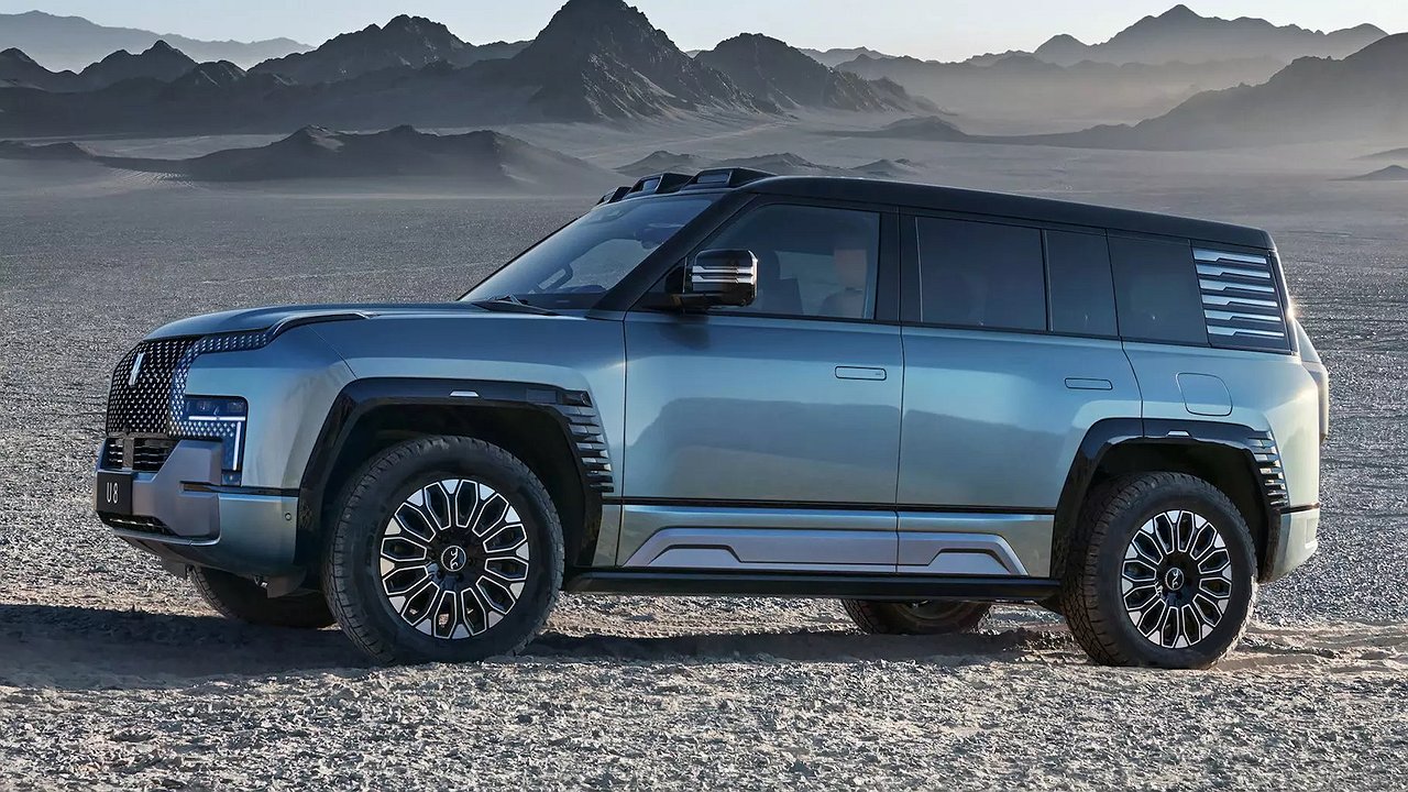 Russian sales of the Chinese BYD SUV with 1200 hp will start in January