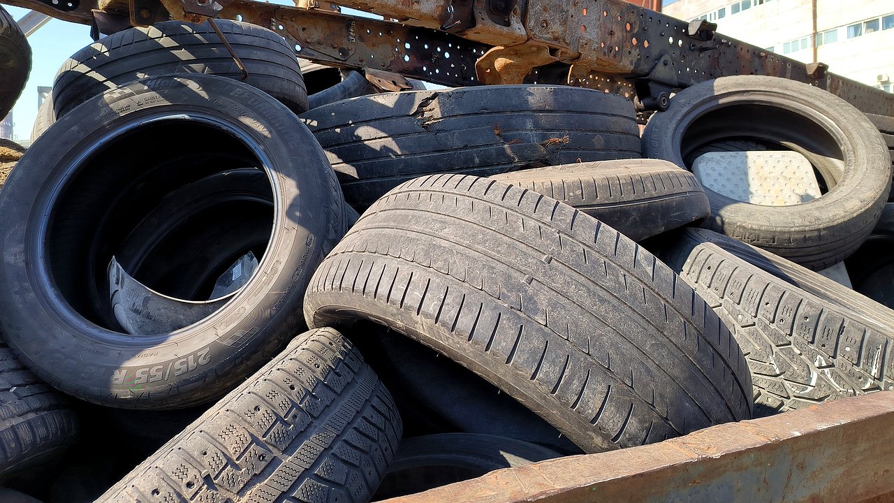 New tires for the price of a Zhiguli: the authorities decided to increase tire prices