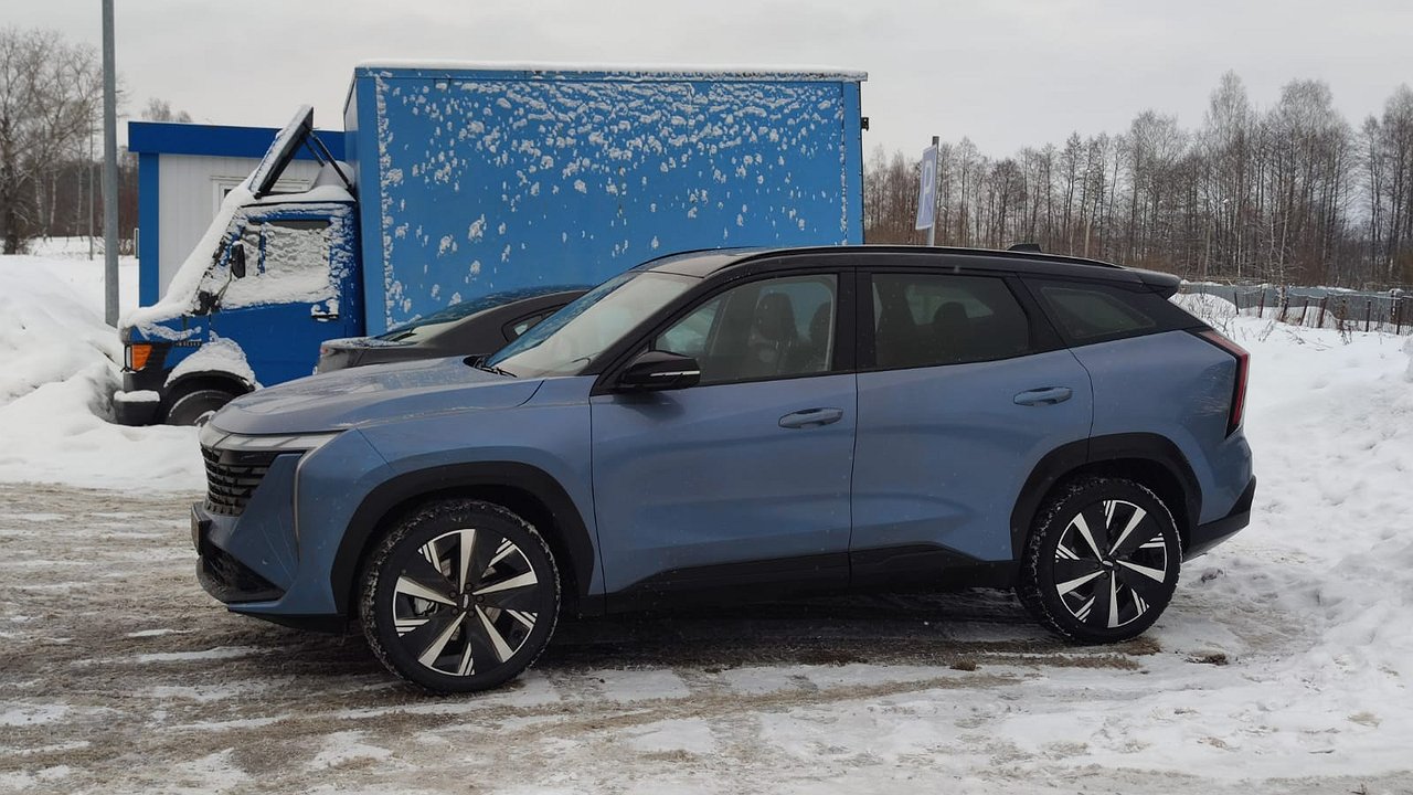 Sales of the new generation Geely Atlas will start earlier than expected in Russia