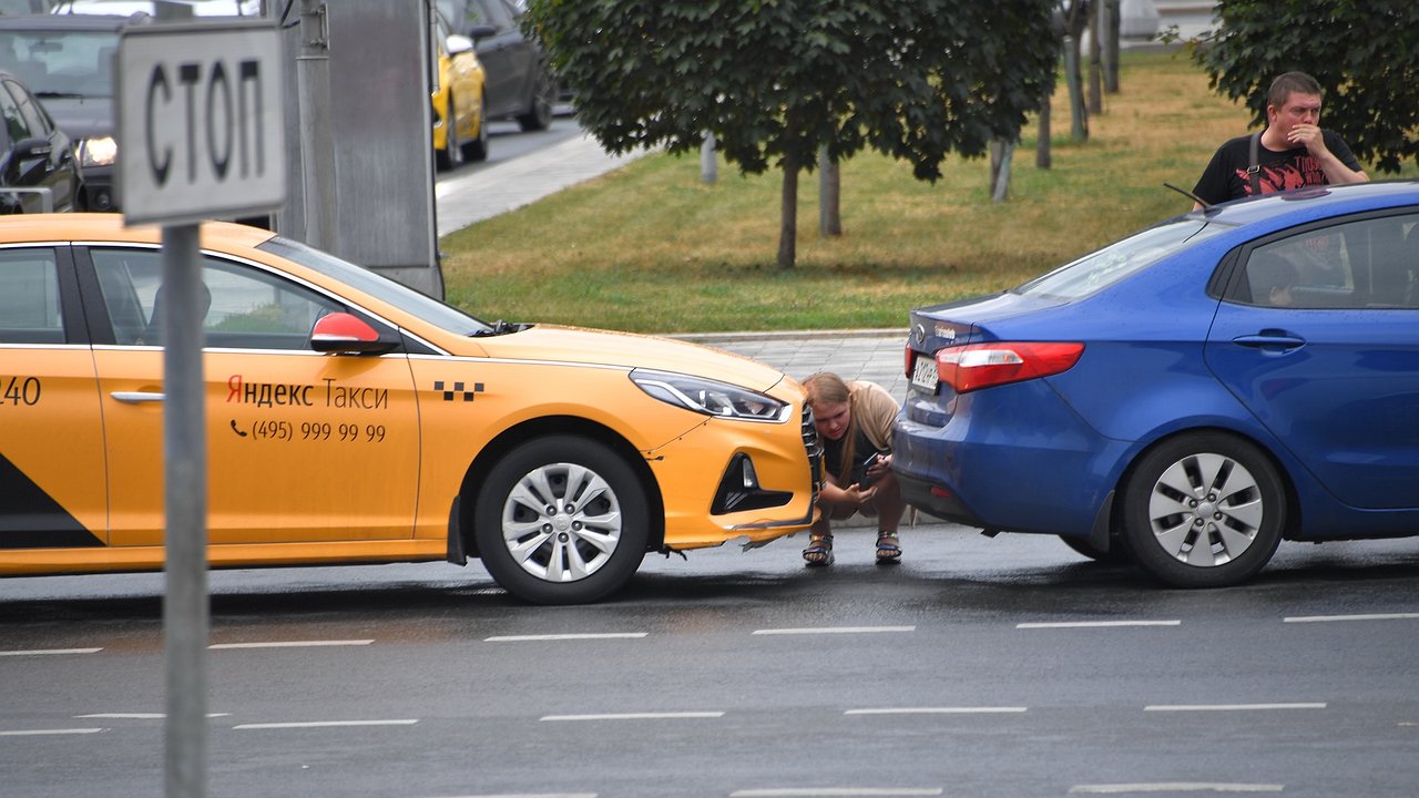 Taxi drivers must prepare a four-party report in the event of an accident