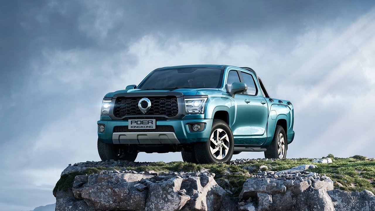 UAZ for the first time gave leadership in the Russian pickup market to the Chinese