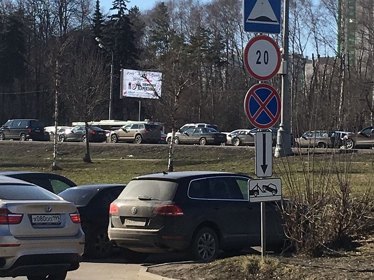 Новогоднее оформление интерьера дома изображения Новогоднее оформление интерьера дома изоражения
