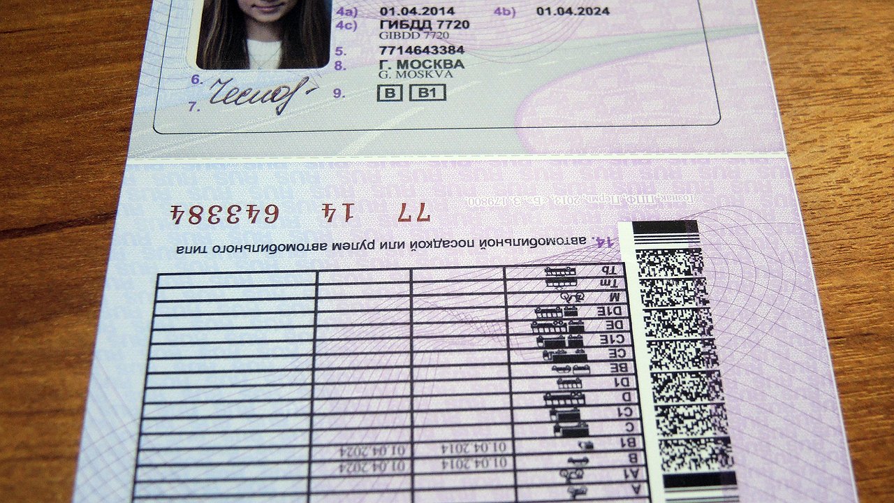 Как правильно пишется словосочетание САЖАТЬ В ТЮРЬМУ. Правописание словосочетания САЖАТЬ В ТЮРЬМУ Спряжение глагола