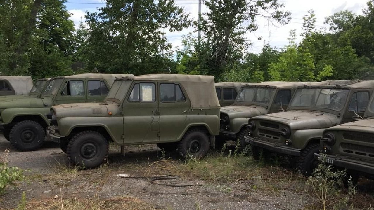 Самодельный вездеход на базе УАЗ-469 и Toyota Land Cruiser (22 фото)