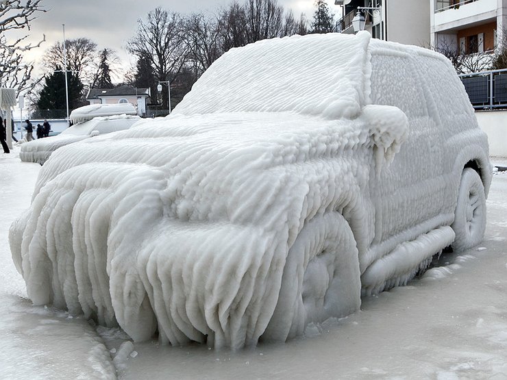 wintersnowcar.jpg.740x555_q85_box-48%2C0%2C848%2C600_crop_detail_upscale.jpg