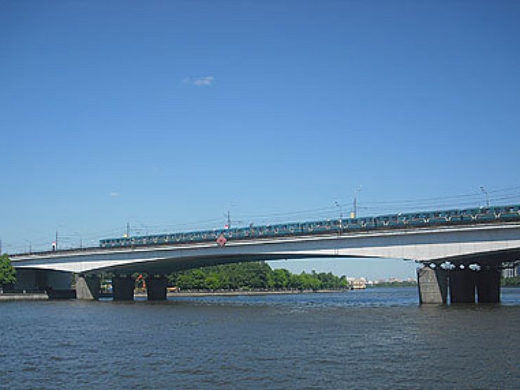 Нагатинский мост в москве