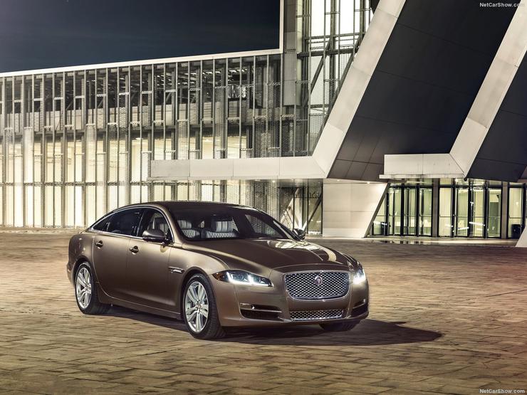 Jaguar XJ - все комплектации Jaguar XJ, фотографии и технические  характеристики модельного ряда на АвтоВзгляде