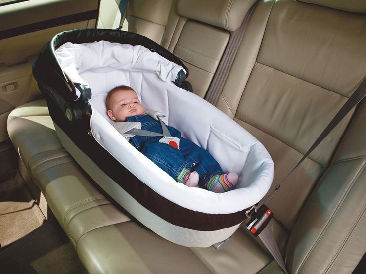 Как правильно перевозить в автомобиле новорожденного - Лайфхак - АвтоВзгляд