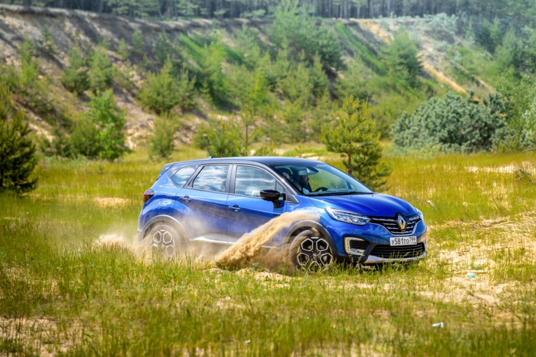 6 механика. Тест-драйв renault. Рено каптур сити драйв. Зимний тест-драйв. Рено каптур драйв.