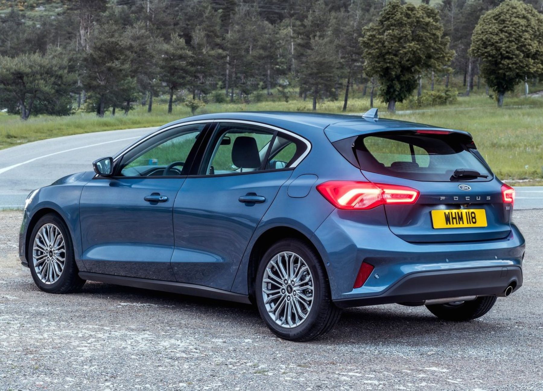 Ford focus 4 st line. Фокус 4 1 5. 5 экобуст. Форд фокус 4 хэтчбек 2018. Ford focus 4.