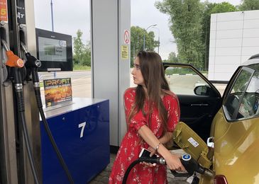 Приложение для заправки авто