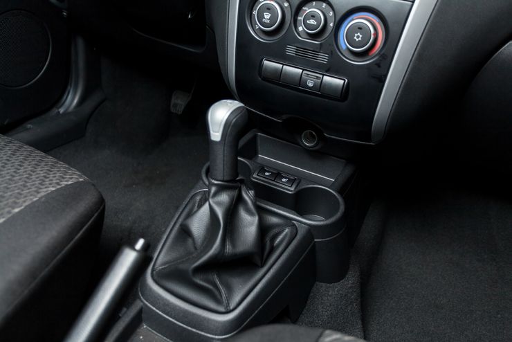 ништяки на калину 1 универсал. аксессуары на гранту. гранта лифтбек 2018 подлокотник. аксессуары на гранту. полезные мелочи для гранты.