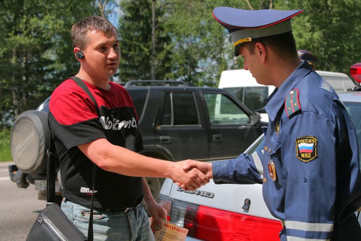 пенталгин за рулем можно ли принимать. 31a372ef7dd0a6d7215ee30709f8f628. пенталгин за рулем можно ли принимать фото. пенталгин за рулем можно ли принимать-31a372ef7dd0a6d7215ee30709f8f628. картинка пенталгин за рулем можно ли принимать. картинка 31a372ef7dd0a6d7215ee30709f8f628. Вождение автомобиля требует не только технического мастерства, но и некоторых медицинских знаний. Риск несчастных случаев на дороге можно уменьшить, если знать о побочных эффектах медикаментов.